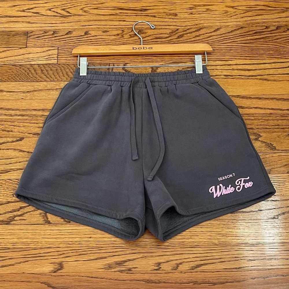 WHITE FOX SEASON 7 SWEAT SHORT